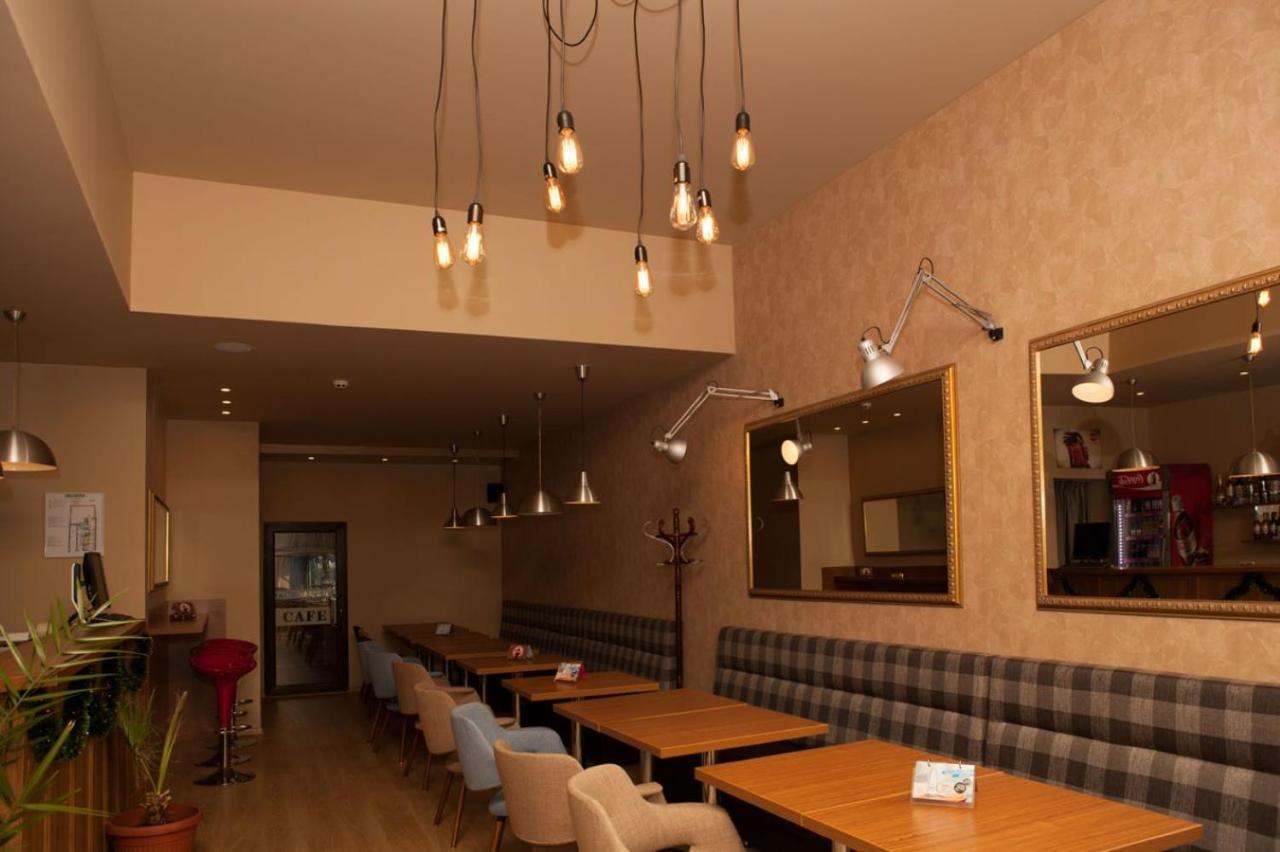Hotel Motto Eski Zağra Dış mekan fotoğraf