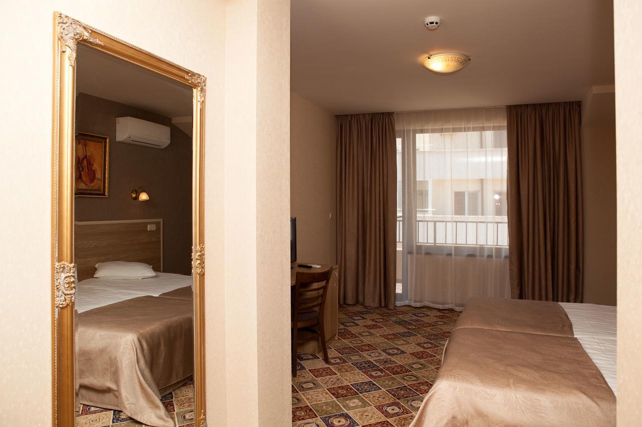 Hotel Motto Eski Zağra Dış mekan fotoğraf